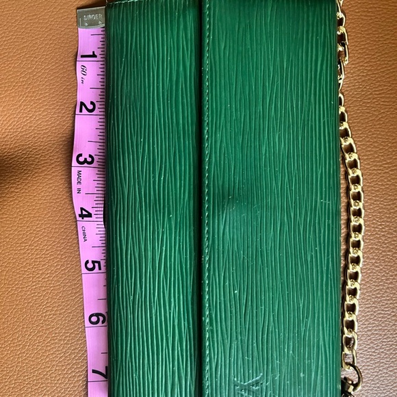 Louis Vuitton Green Epi Long Wallet  includes wallet insert & unbranded chain. - Picture 3 of 9